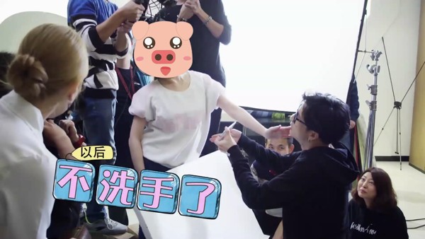 《问道》手游美女画师“打脸”薛之谦 拍摄内幕首曝